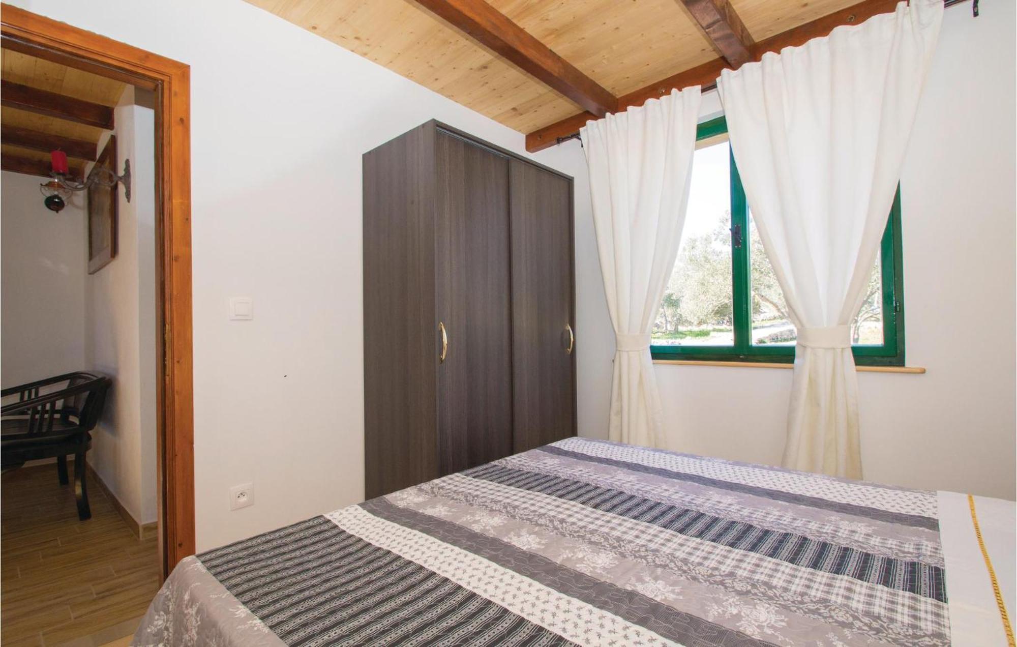 Awesome Home In Smokvica With Kitchen Dış mekan fotoğraf